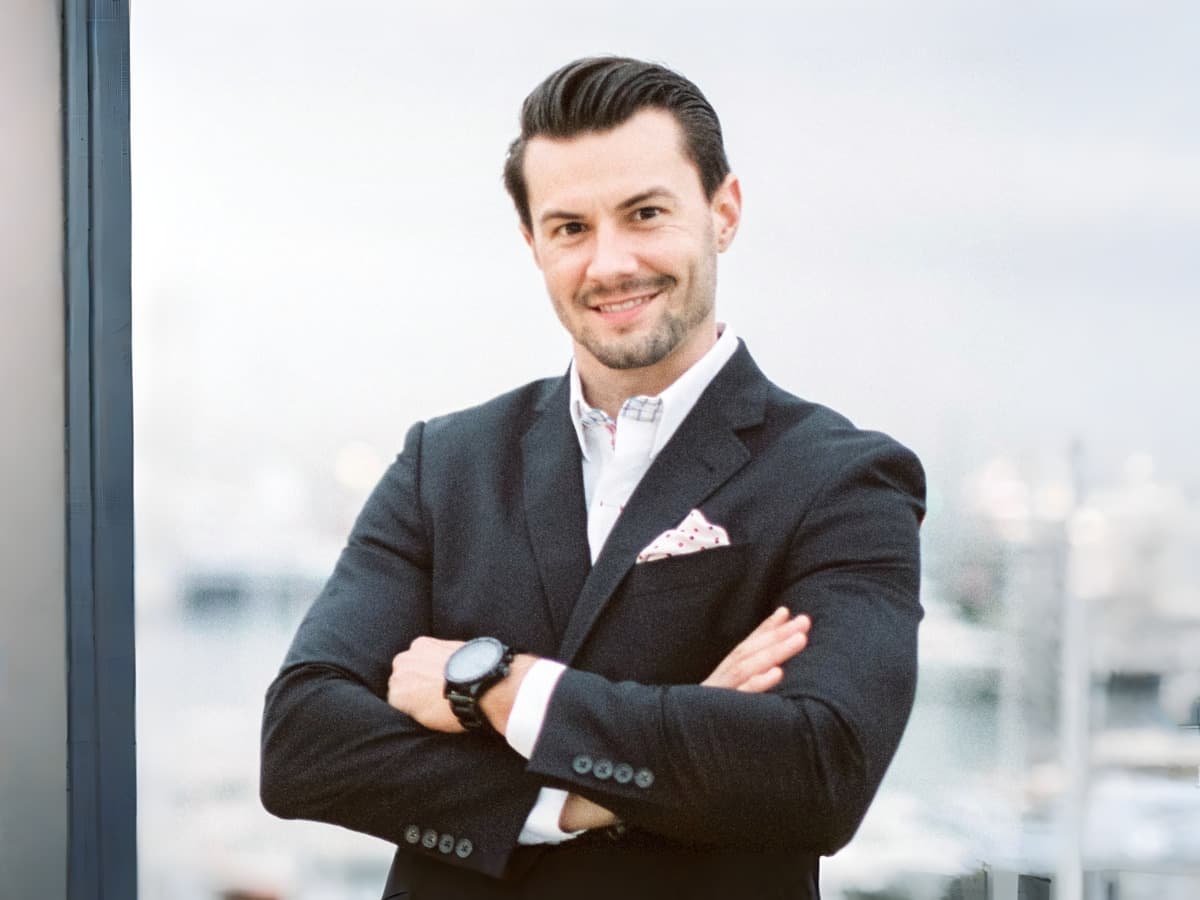 Why Most Real Estate Agents Hit a Ceiling—and How One Team Leader Broke Through